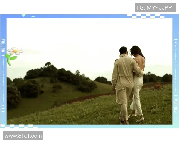 足球场上的浪漫时刻 球星约会背后的精彩瞬间